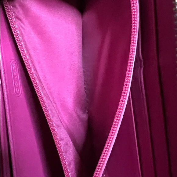 COACH Heritage Tattersall Graffiti zip-around long wallet in gold/beige/pink - Picture 7 of 7